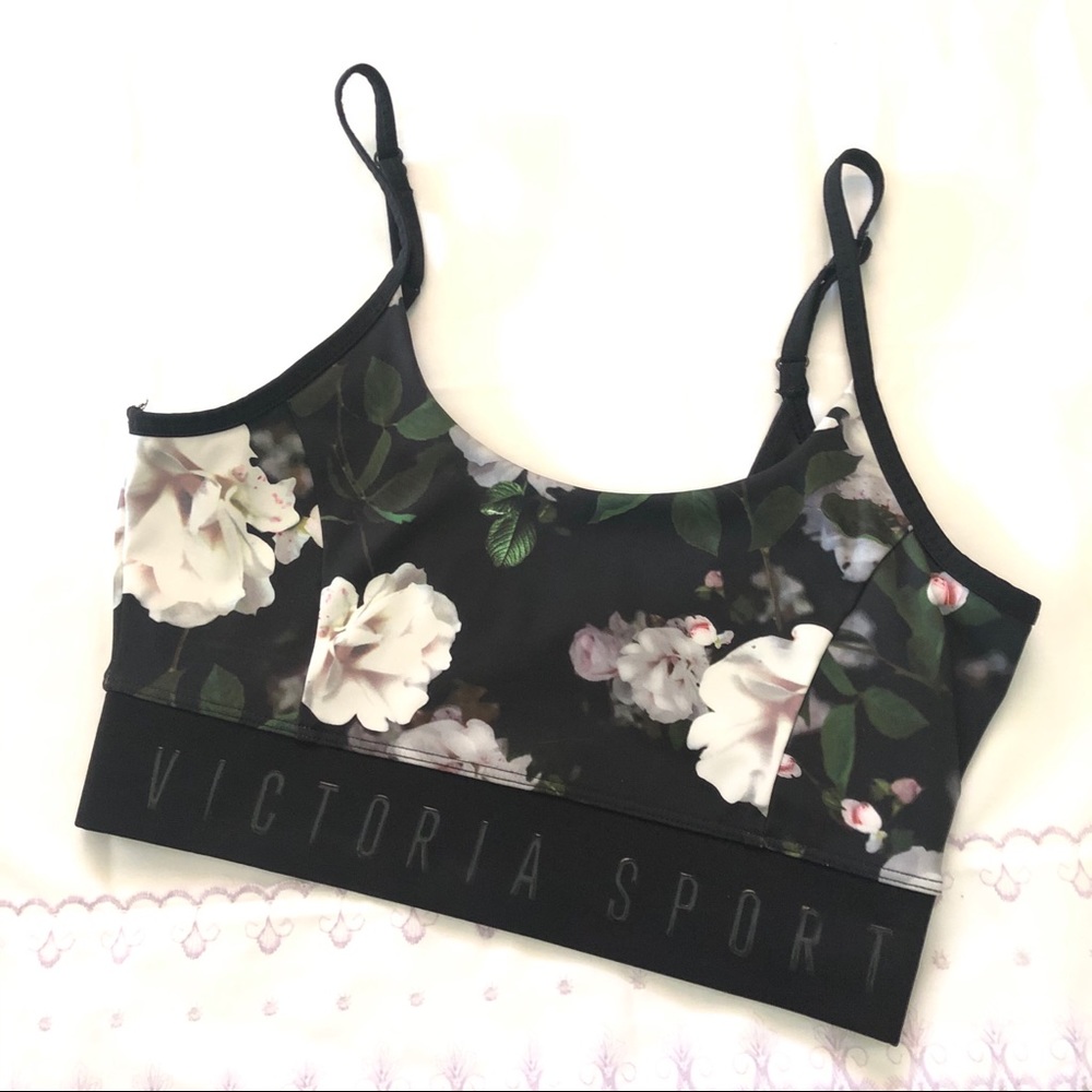 🎆 Victoria’s Secret Black Floral Sports Bra 🎆